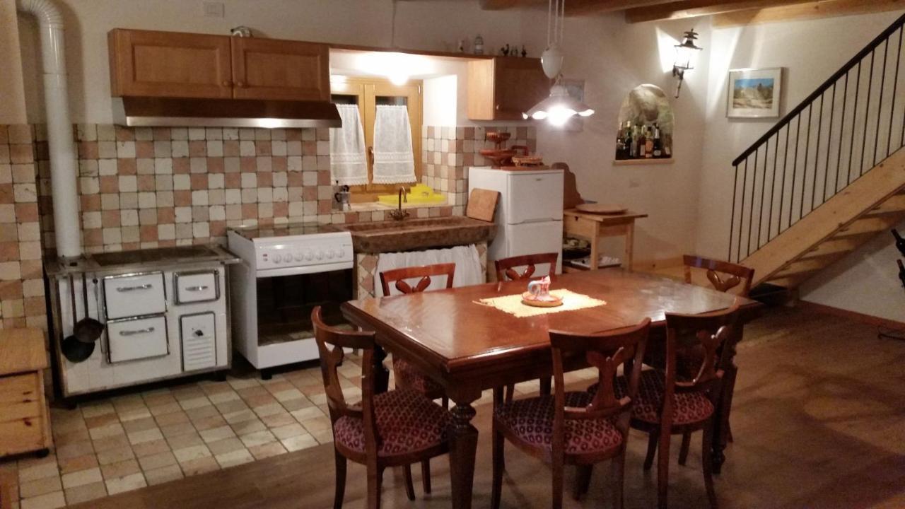 Chalet La Nos Molina di Ledro Værelse billede